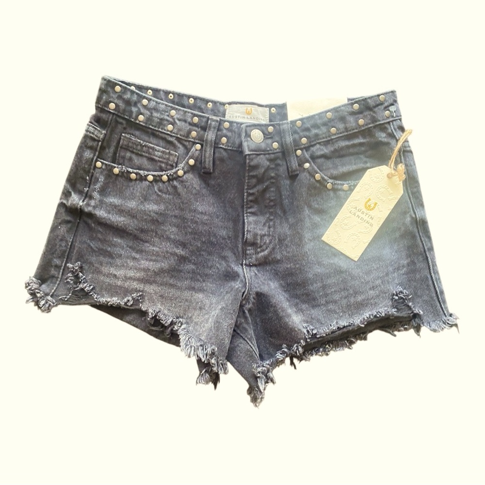 Austin Landing Studs High Rise Black Med Wash Distressed Denim‎ Shorts Size 5/27